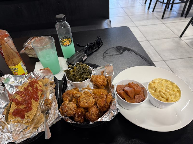 Cassy's Kitchen food